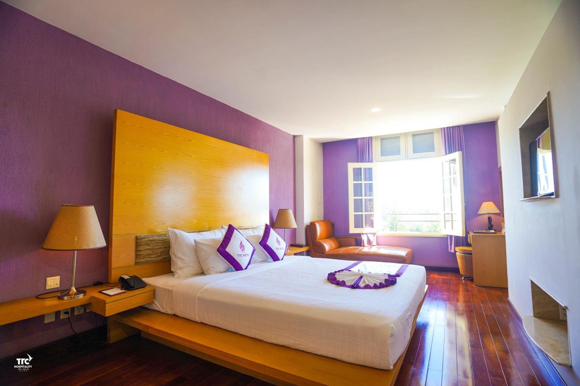 Ttc Hotel - Ngoc Lan Dalat Exteriör bild
