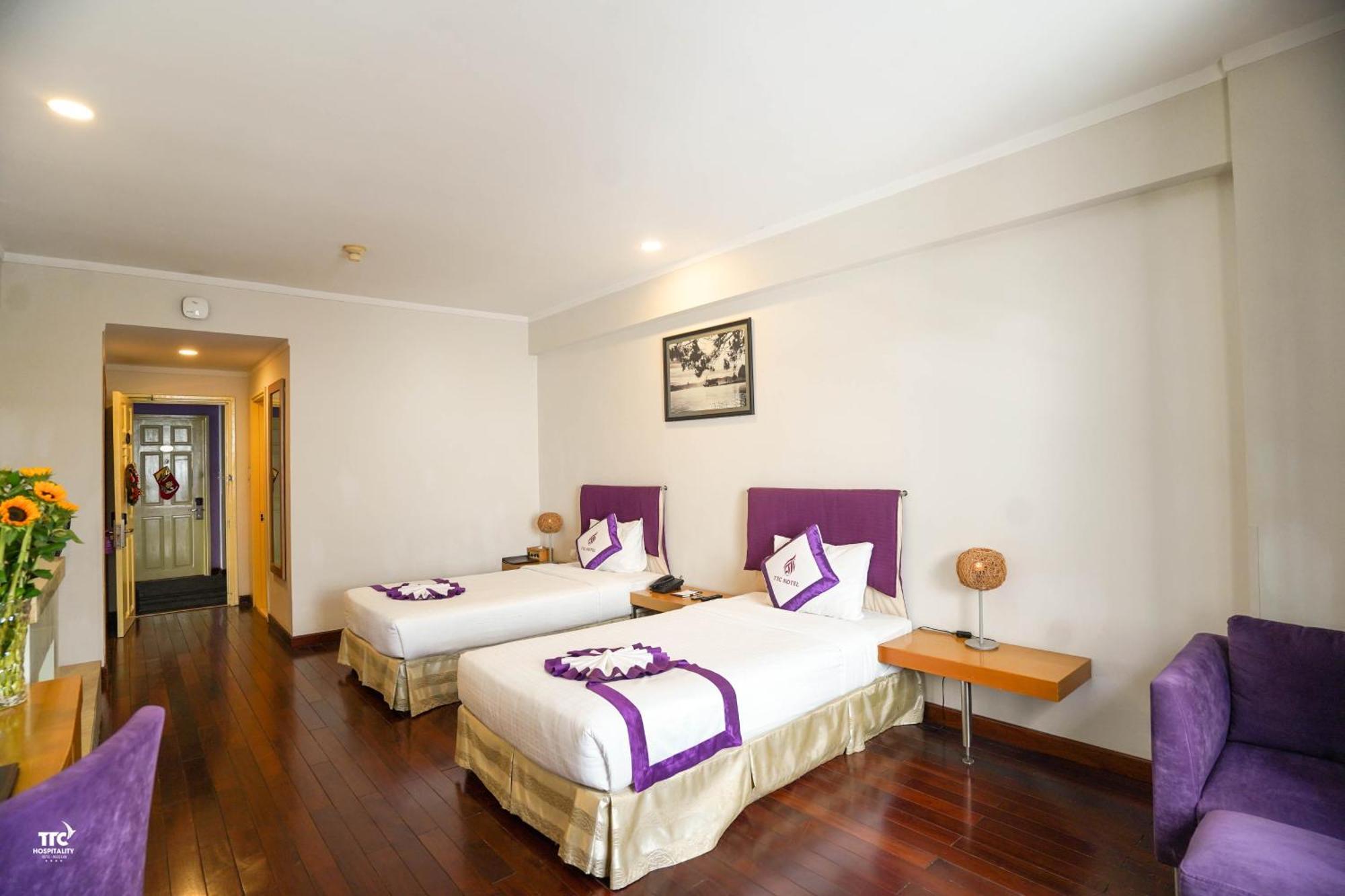 Ttc Hotel - Ngoc Lan Dalat Exteriör bild