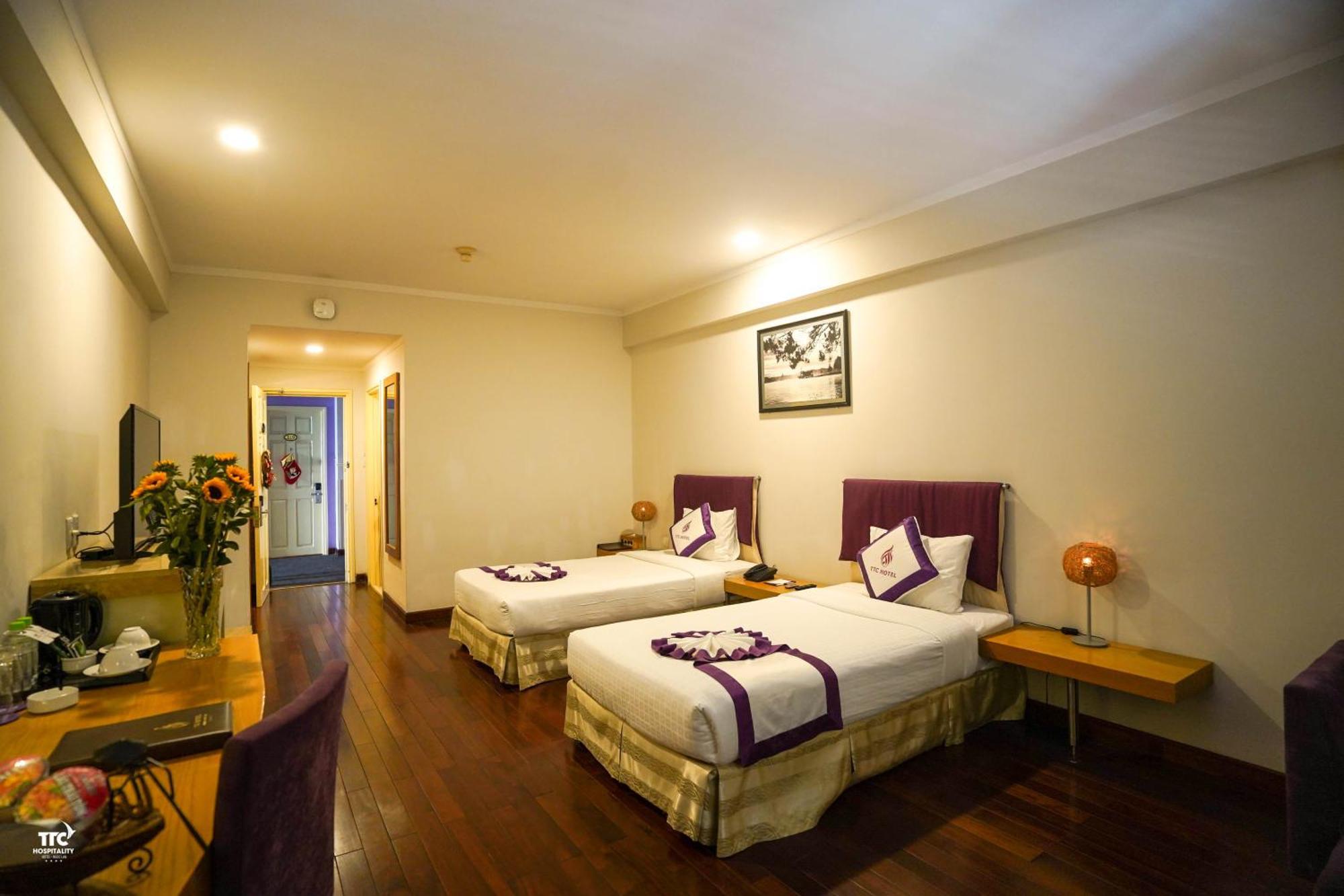 Ttc Hotel - Ngoc Lan Dalat Exteriör bild