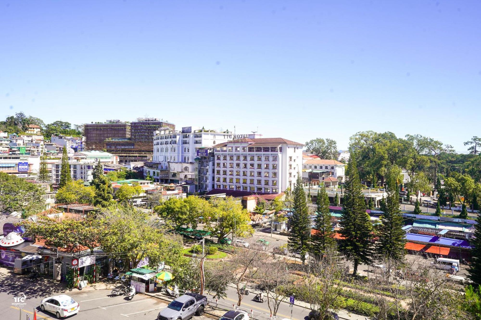 Ttc Hotel - Ngoc Lan Dalat Exteriör bild
